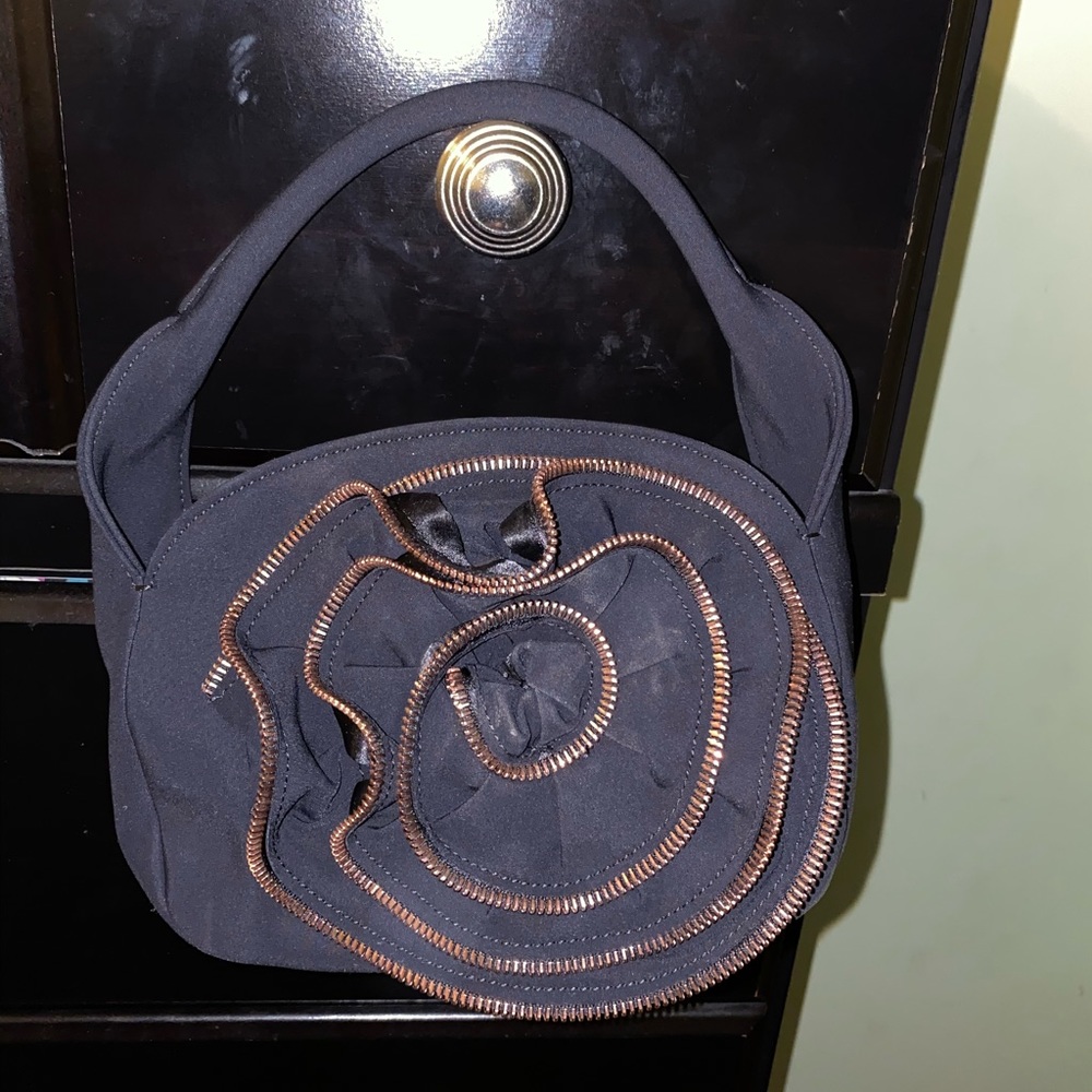 Tiny Clutch - image 1